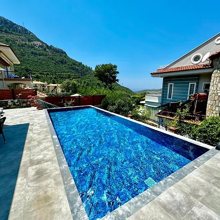 빌라 Serenity By Luxury Group 올루데니스