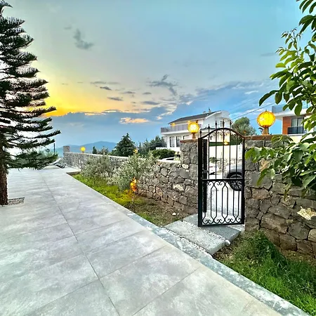 빌라 Serenity By Luxury Group