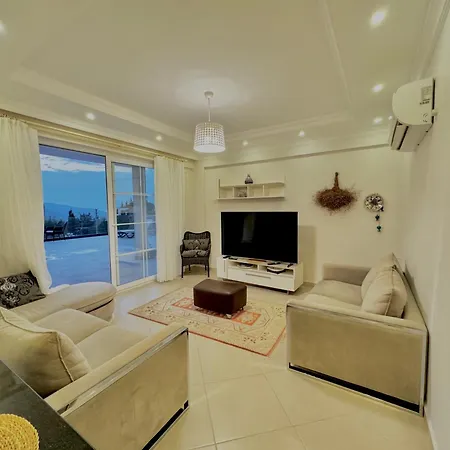 빌라 Serenity By Luxury Group 올루데니스