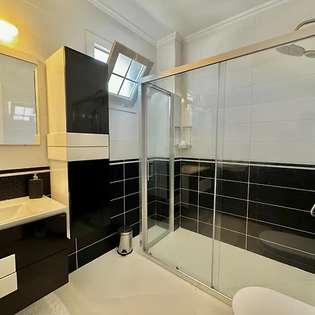 Serenity By Luxury Group * 올루데니스